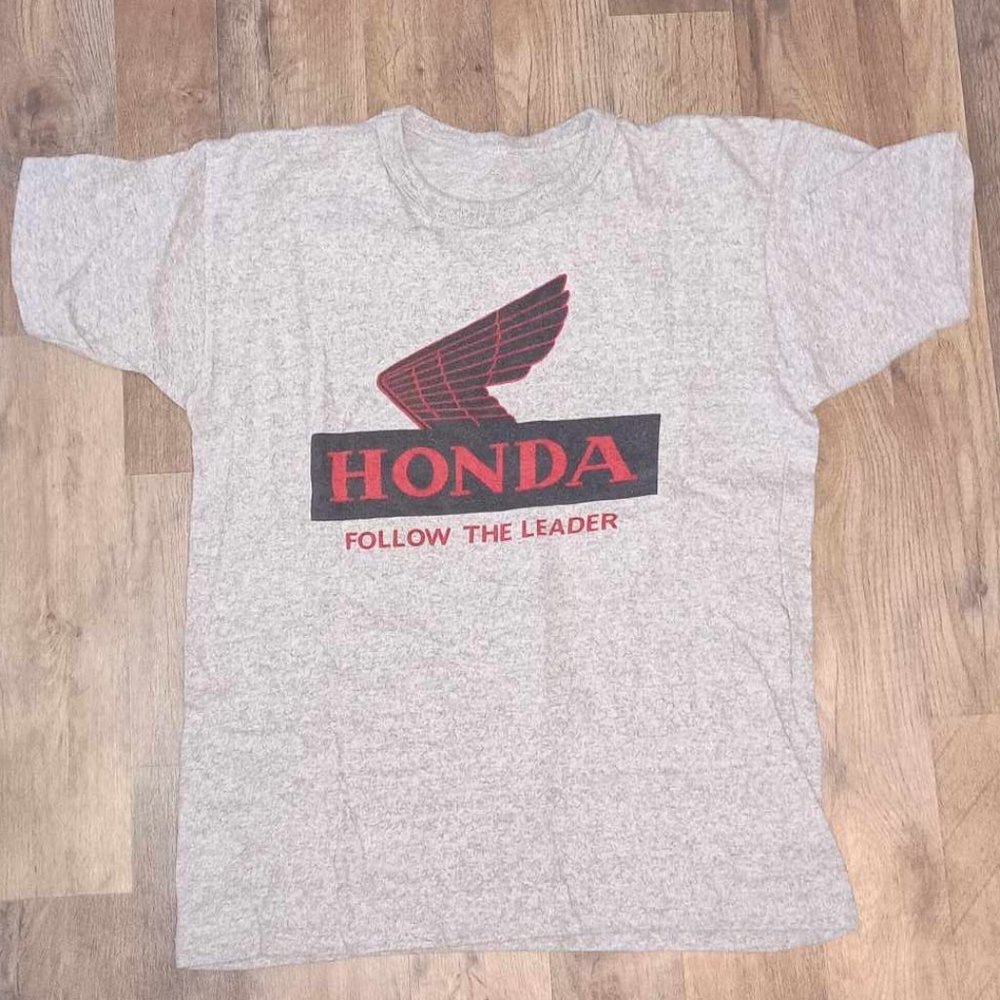 [Honda] Follow the Leader Graphic T Shirt